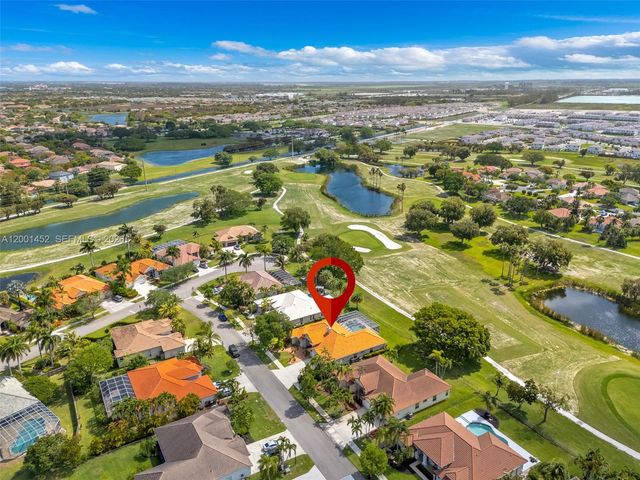 2625 Fairways Dr, Homestead, FL 33035