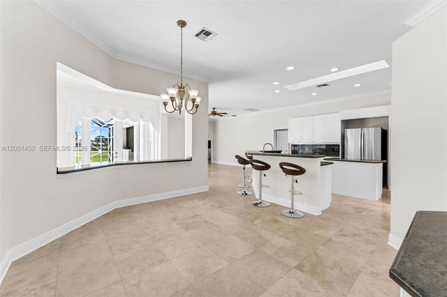 2625 Fairways Dr, Homestead, FL 33035