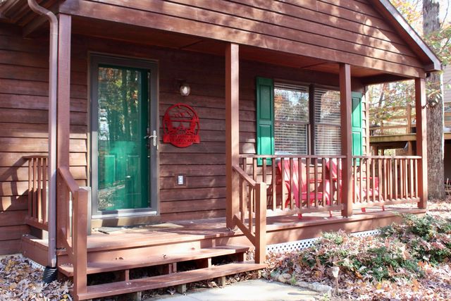 206 PLEASANT LN, Mcgaheysville, VA 22840