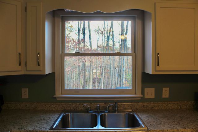 206 PLEASANT LN, Mcgaheysville, VA 22840