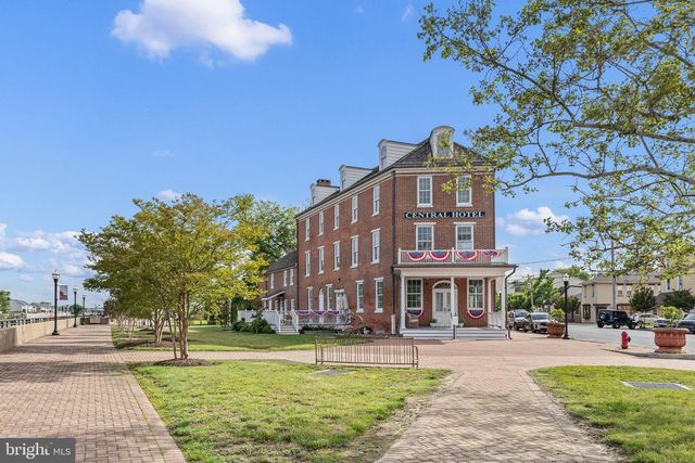 90 CLINTON ST, Delaware City, DE 19706