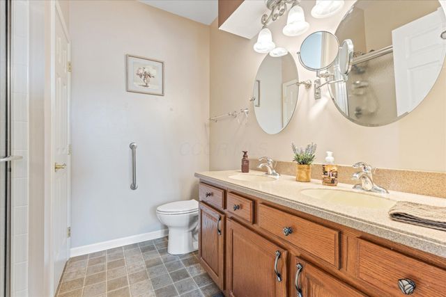 1616 Crossing Boulevard, Circleville, OH 43113