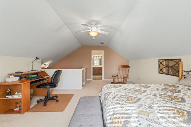 1616 Crossing Boulevard, Circleville, OH 43113