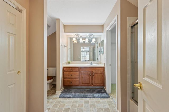 1616 Crossing Boulevard, Circleville, OH 43113