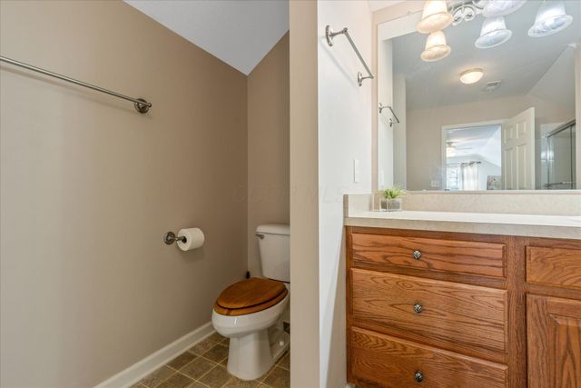 1616 Crossing Boulevard, Circleville, OH 43113