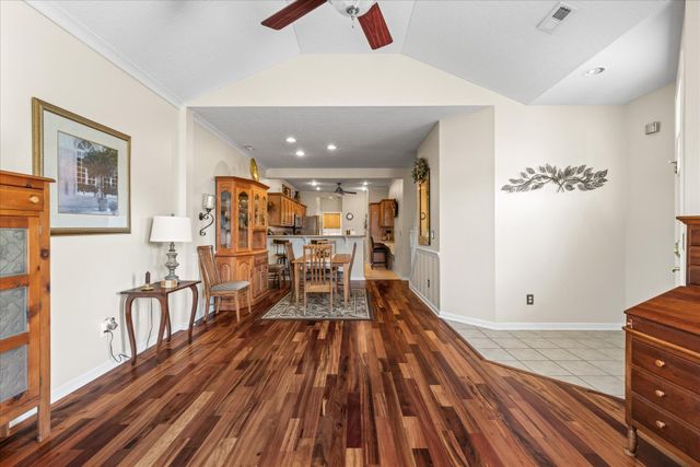 1616 Crossing Boulevard, Circleville, OH 43113