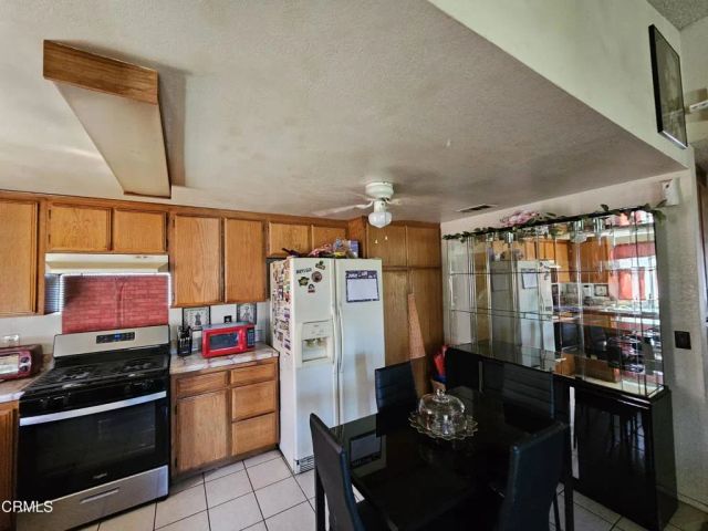 420 E B Street, Colton, CA 92324