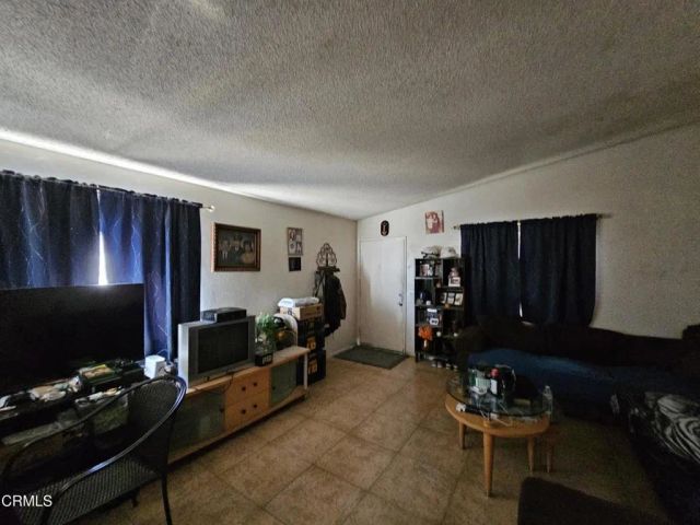 420 E B Street, Colton, CA 92324