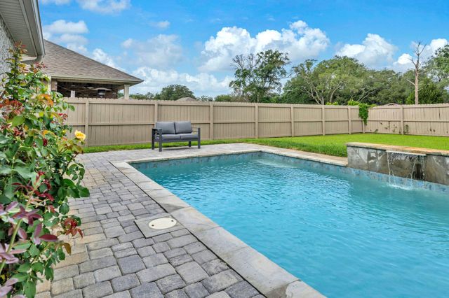 1369 N Beal Extension, Fort Walton Beach, FL 32547