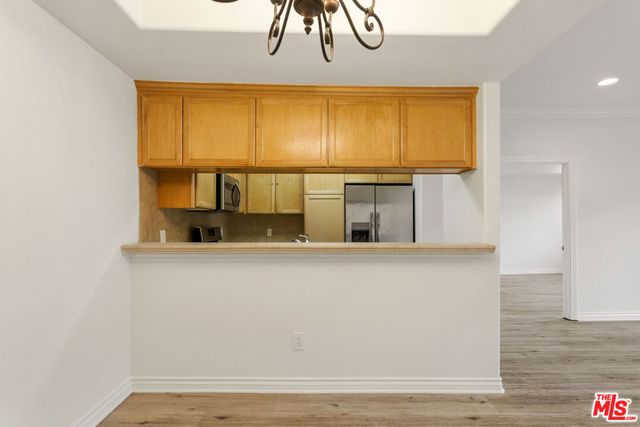 3328 OAKHURST Avenue 108, Los Angeles, CA 90034