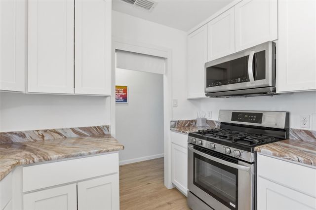 11712 Natrona DR, Austin, TX 78759