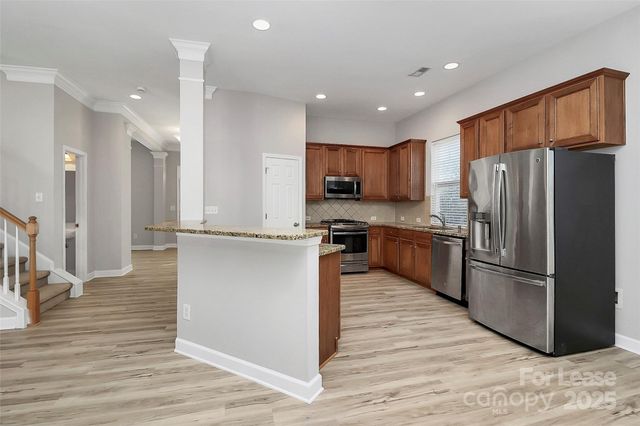 17731 N Shore Circle, Cornelius, NC 28031