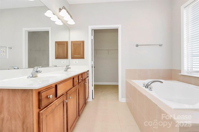 17731 N Shore Circle, Cornelius, NC 28031