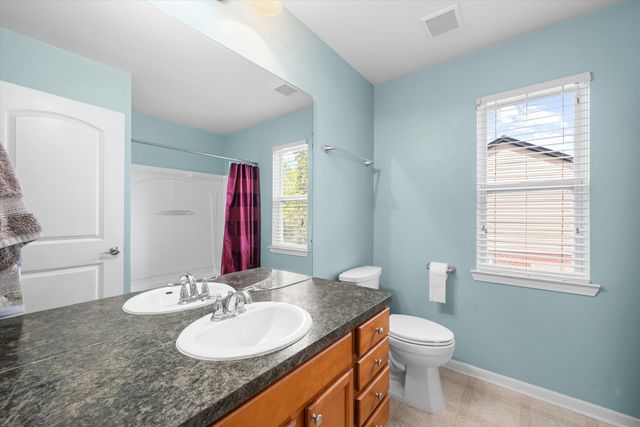 3727 Hogan Circle, Rochester, MI 48307