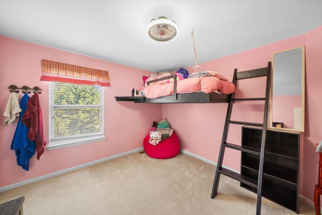 3727 Hogan Circle, Rochester, MI 48307