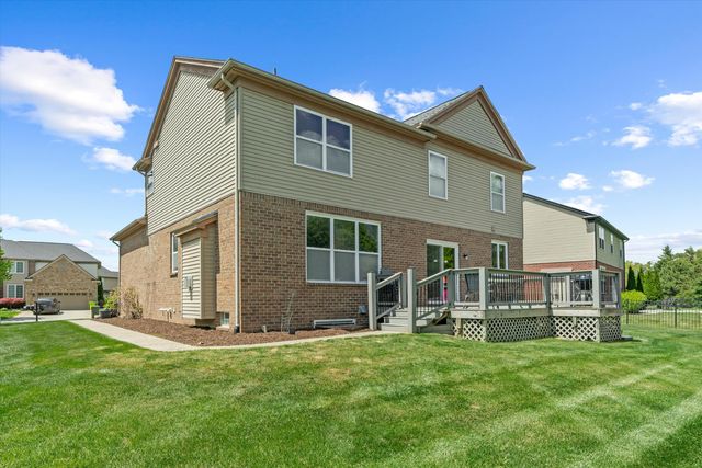 3727 Hogan Circle, Rochester, MI 48307