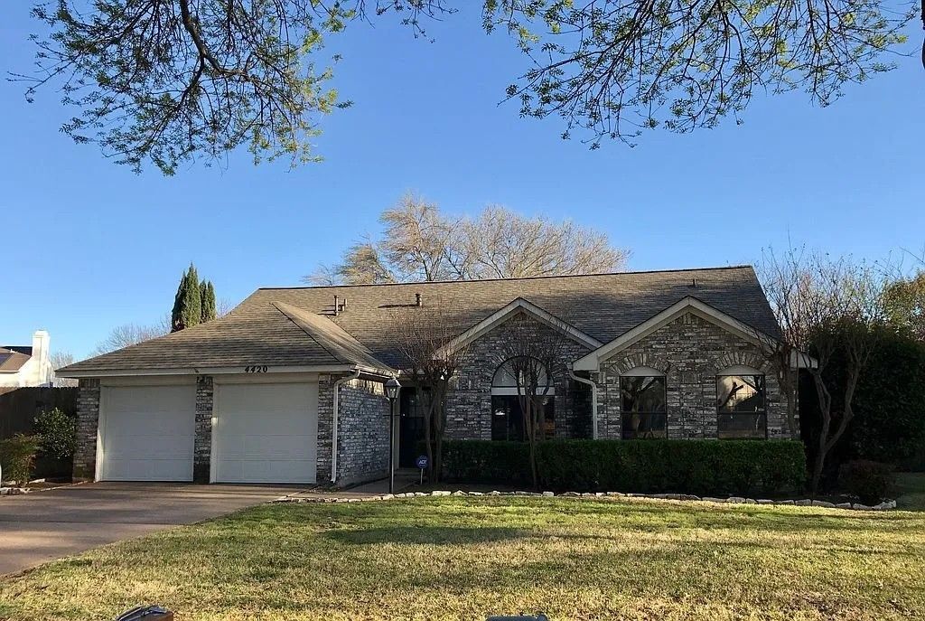 4420 Newberry Street, Grand Prairie, TX 75052