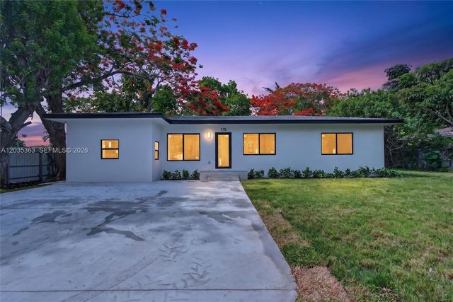175 NE 159th St, Miami, FL 33162