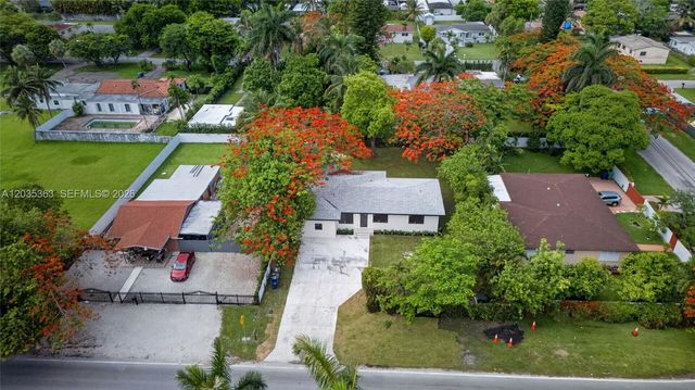 175 NE 159th St, Miami, FL 33162