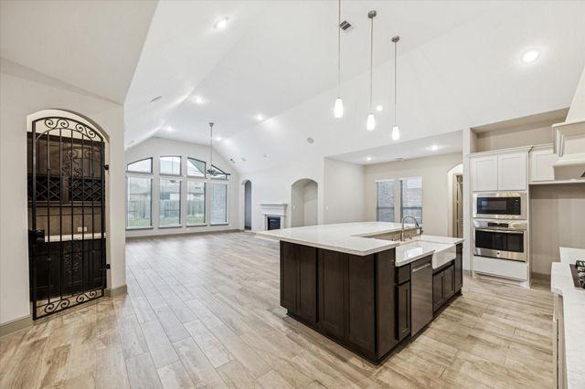 10722 Mason Dale Drive, Cypress, TX 77433