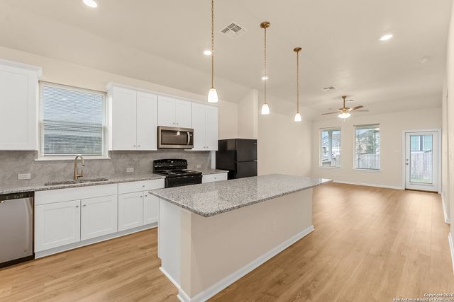 10523 Briceway Bay, San Antonio, TX 78254