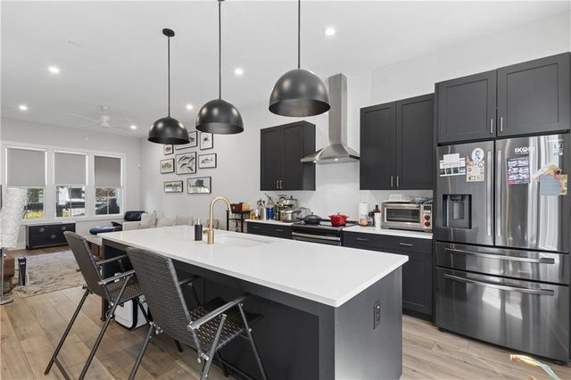 913 Brees Court, Atlanta, GA 30318