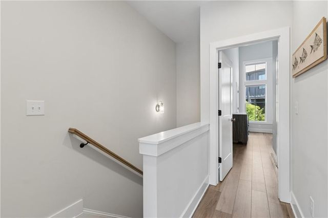 913 Brees Court, Atlanta, GA 30318
