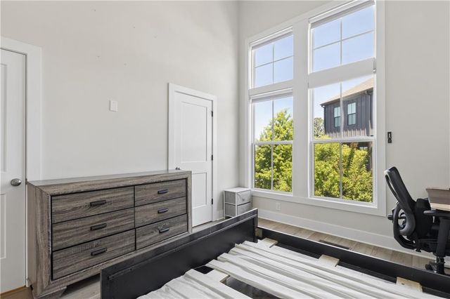 913 Brees Court, Atlanta, GA 30318