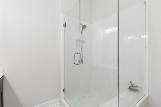 913 Brees Court, Atlanta, GA 30318