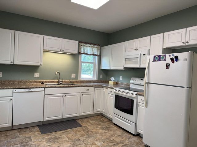 339 Home Park Avenue, Janesville, WI 53545