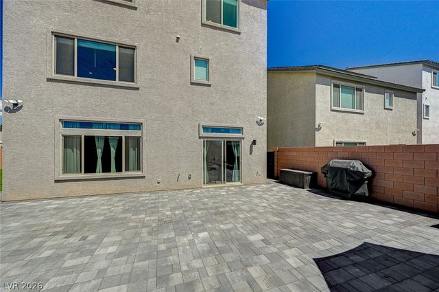 10229 Bloom Quick Court, Las Vegas, NV 89141