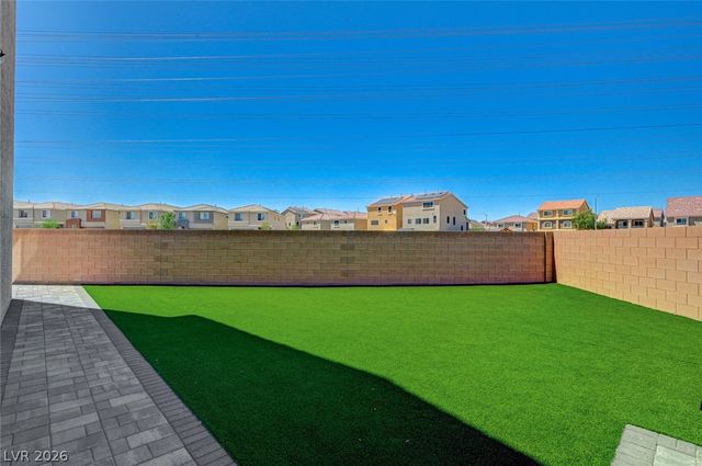 10229 Bloom Quick Court, Las Vegas, NV 89141