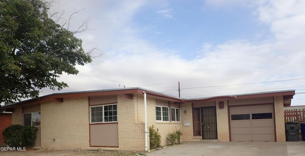 9752 BLUE WING Drive, El Paso, TX 79924