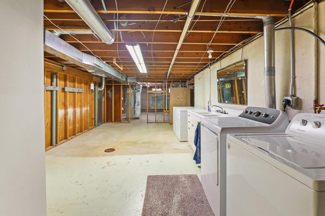 206 South STREET, Juneau, WI 53039