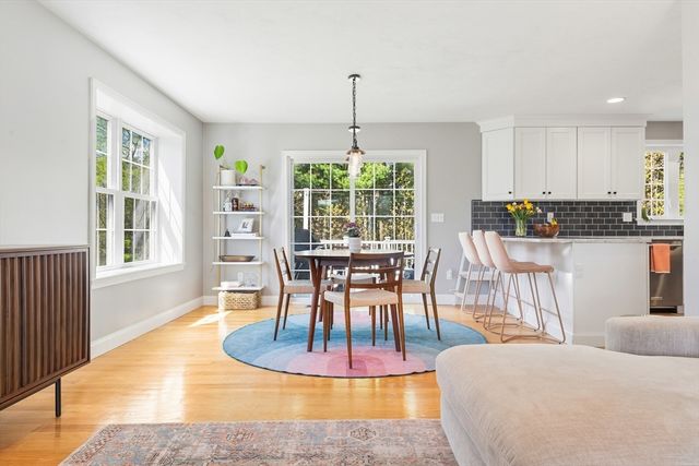 372 Franklin St, Mansfield, MA 02048
