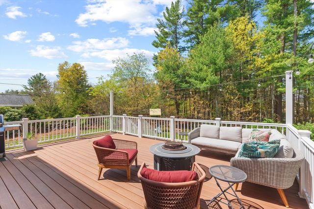 372 Franklin St, Mansfield, MA 02048
