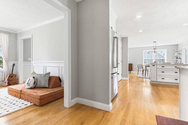 372 Franklin St, Mansfield, MA 02048