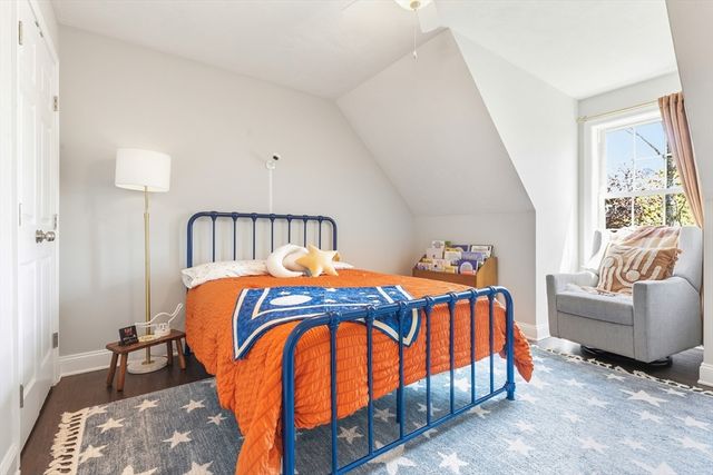 372 Franklin St, Mansfield, MA 02048
