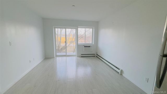 31-22 60th st, Woodside, NY 11377