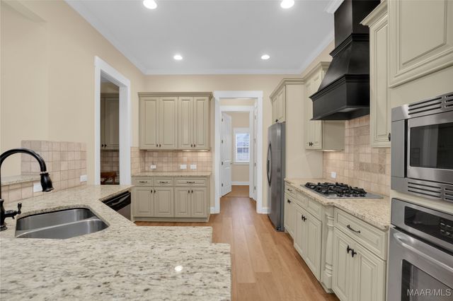 40 S Charleson Crossing, Pike Road, AL 36064