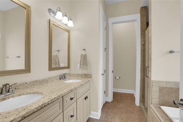 40 S Charleson Crossing, Pike Road, AL 36064