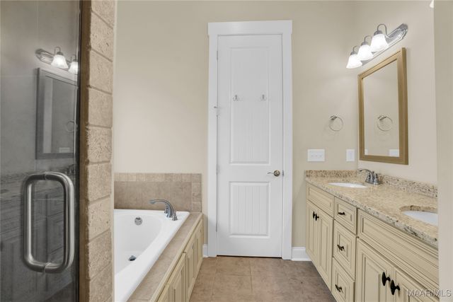 40 S Charleson Crossing, Pike Road, AL 36064