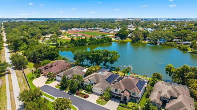 10220 BLOSSOM TRAIL, Seminole, FL 33772