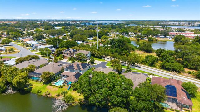 10220 BLOSSOM TRAIL, Seminole, FL 33772