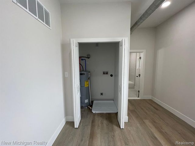 171 Davis Street, Wyandotte, MI 48192