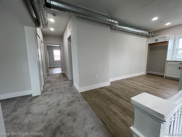 171 Davis Street, Wyandotte, MI 48192