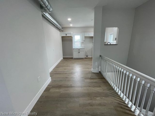 171 Davis Street, Wyandotte, MI 48192