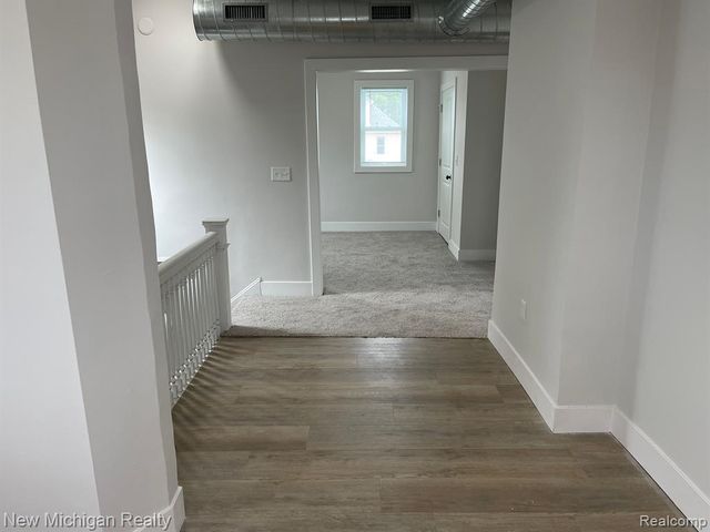 171 Davis Street, Wyandotte, MI 48192