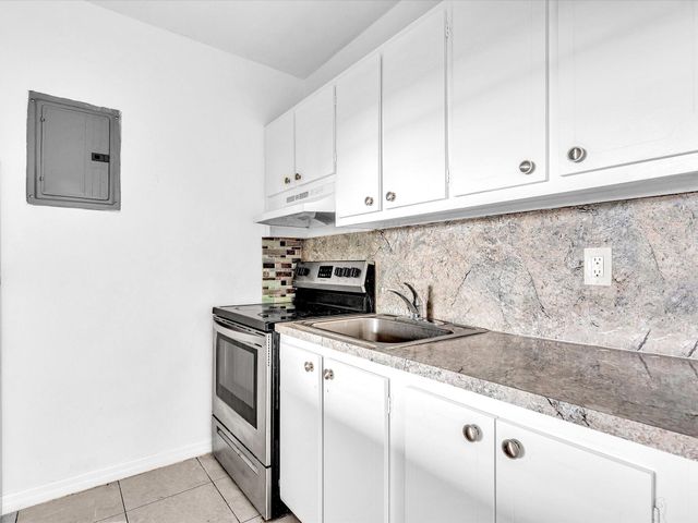 2915 Plunkett Street 5d, Hollywood, FL 33020