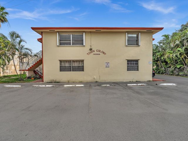 2915 Plunkett Street 5d, Hollywood, FL 33020